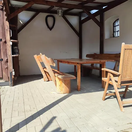 Holiday home Poddasze Ceglane - Warpuny-mazury- 12 Km Od Mragowa *
